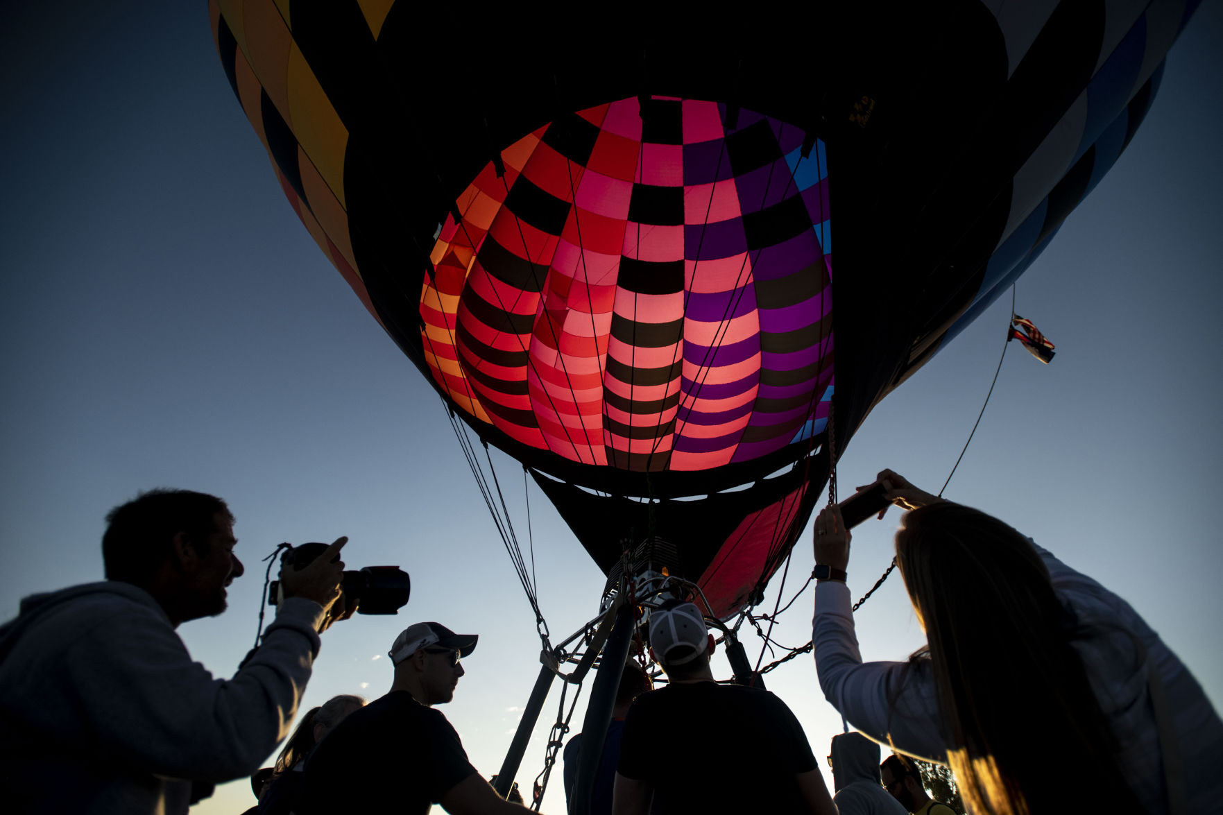 090219-news-liftoffballoons 05.jpg